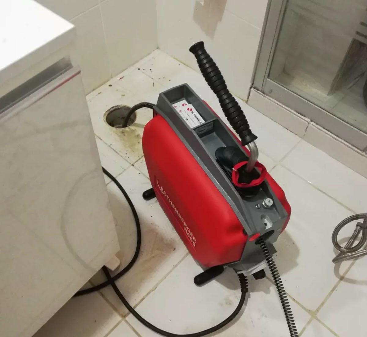 Duş Giderinden Koku Gelmesi tesisat hattı